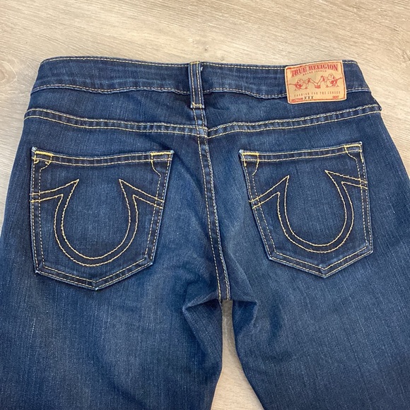 True Religion dark wash denim size 25 - Picture 2 of 7